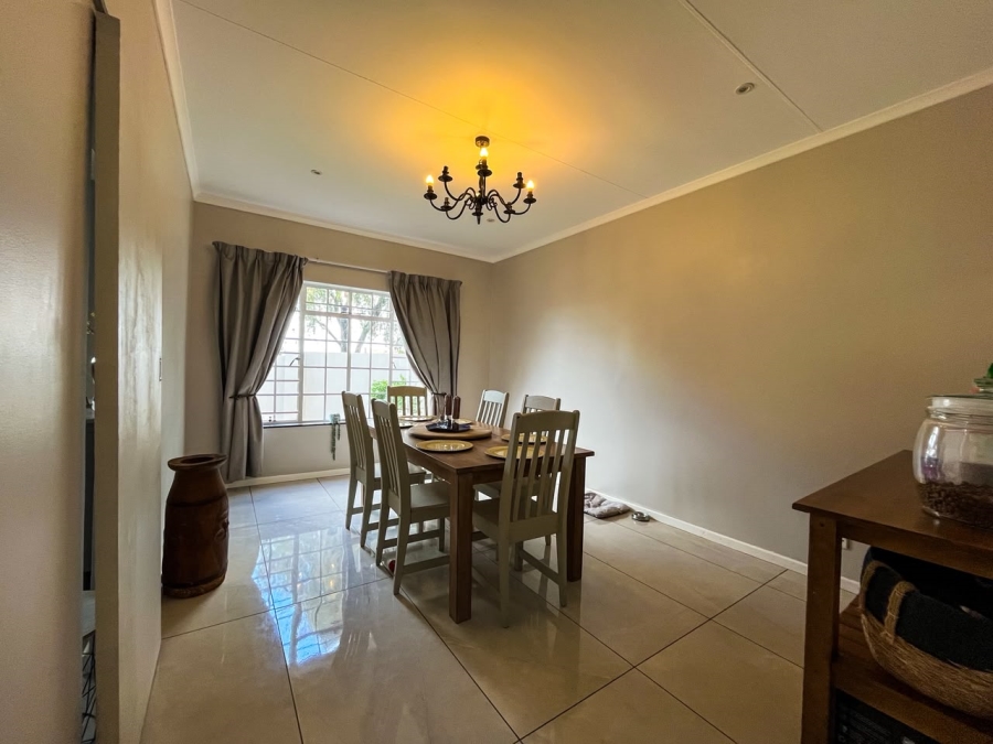 4 Bedroom Property for Sale in Vanes Estate Eastern Cape